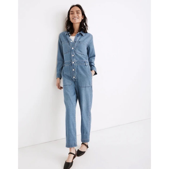 Madewell Pants - Madewell Denim Relaxed Coverall Jumpsuit in Glenroy Wash Relaxed Fit Lightweight